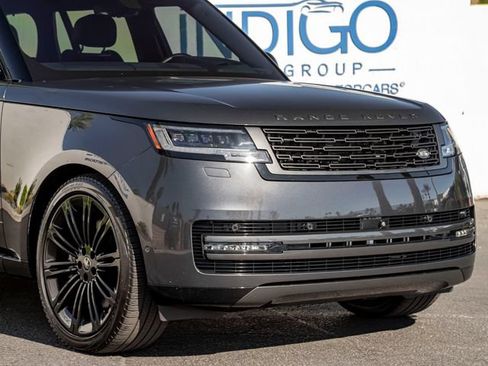 Used 2023 Land Rover Range Rover Long Wheelbase SE AWD/4WD image 5