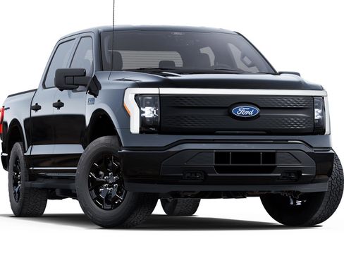 New 2025 Ford F150 Lightning XLT image 4