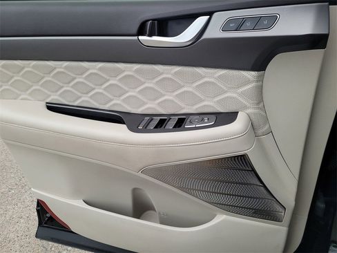 Used 2020 Hyundai Palisade Limited w/ Winter Weather Package image 16