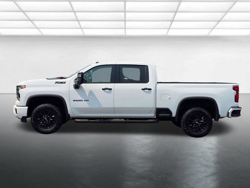 Certified 2024 Chevrolet Silverado 2500 LTZ w/ LTZ Plus Package AWD/4WD image 18