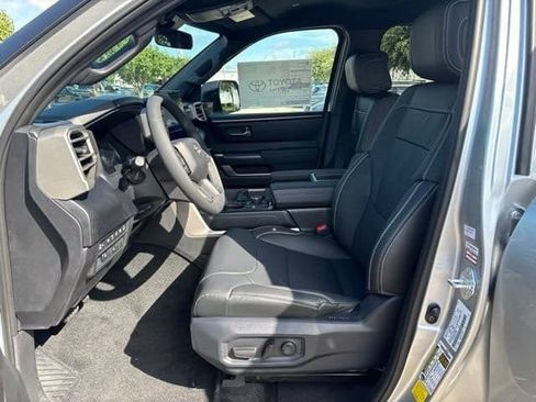 New 2026 Toyota Tundra SR5 AWD/4WD image 10