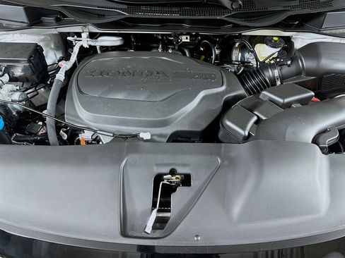 New 2026 Honda Odyssey Touring image 32