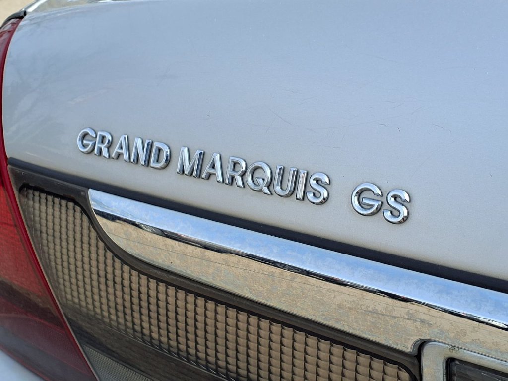 Used 2008 Mercury Grand Marquis GS RWD image 8