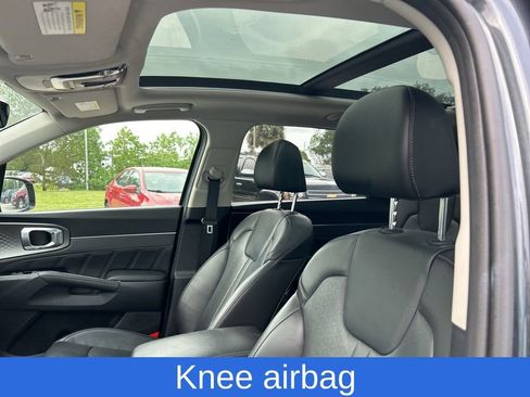 Used 2023 Kia Sorento SX image 15