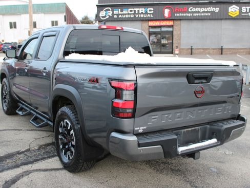 Certified 2024 Nissan Frontier PRO-4X w/ Technology Package image 3