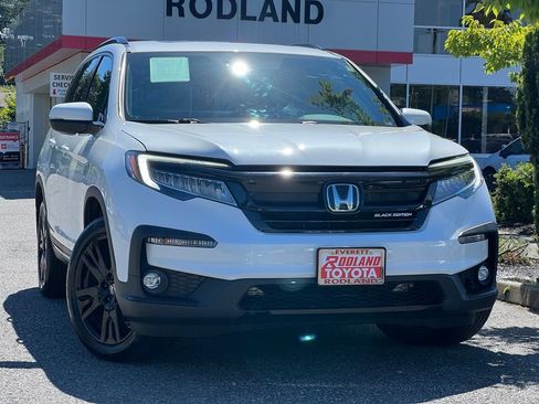 Used 2021 Honda Pilot Black Edition image 1