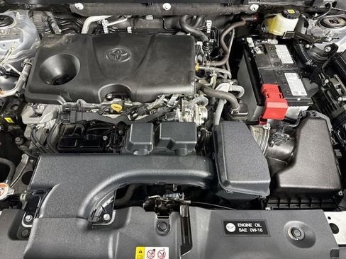 Used 2024 Toyota RAV4 LE AWD/4WD image 25