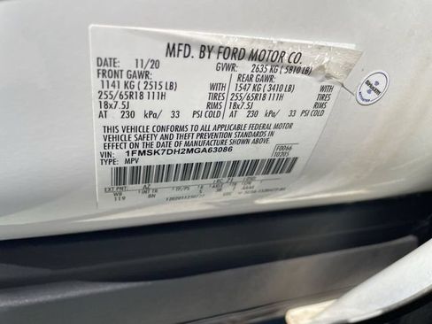 Used 2021 Ford Explorer XLT RWD image 33