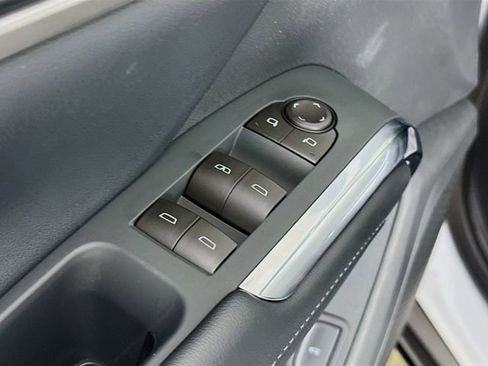 New 2026 Chevrolet Traverse LT w/ Sun and Wheel Package AWD/4WD image 20