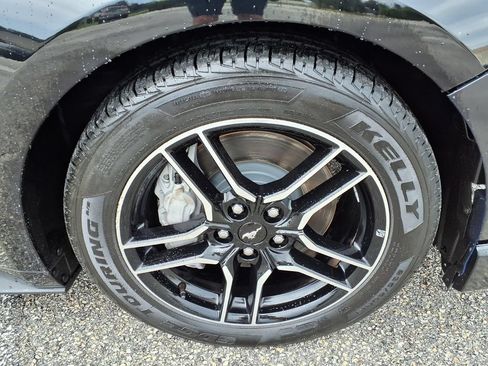 Used 2019 Ford Mustang GT Premium w/ Equipment Group 401A RWD image 9