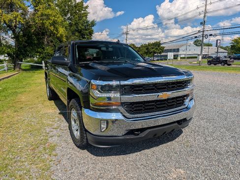 Used 2016 Chevrolet Silverado 1500 LT w/ All Star Edition AWD/4WD image 3