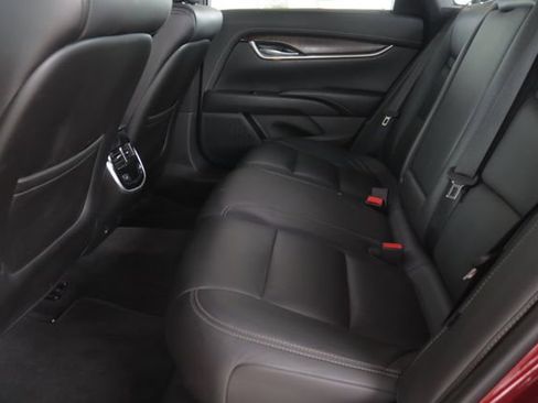 Used 2019 Cadillac XTS Luxury image 29