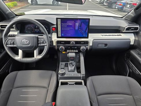 Used 2024 Toyota Tacoma TRD Off-Road image 26