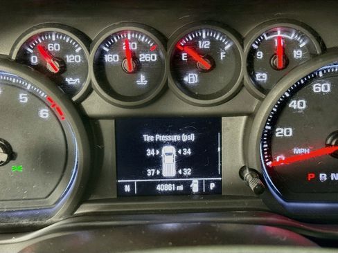 Used 2022 Chevrolet Silverado 1500 Custom RWD image 14