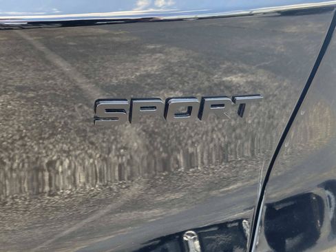 Used 2023 Honda CR-V Sport image 6