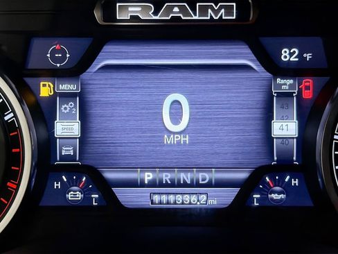 Used 2023 RAM 2500 Laramie AWD/4WD image 13