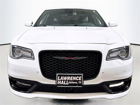 Used 2023 Chrysler 300 S w/ Comfort Group image 2