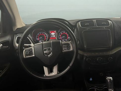 Used 2019 Dodge Journey Crossroad FWD image 10