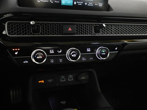 Used 2022 Honda Civic Sport Touring image 22