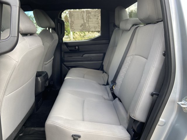 Used 2025 Toyota Tacoma SR5 AWD/4WD image 38