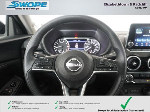 Used 2025 Nissan Sentra SV image 16