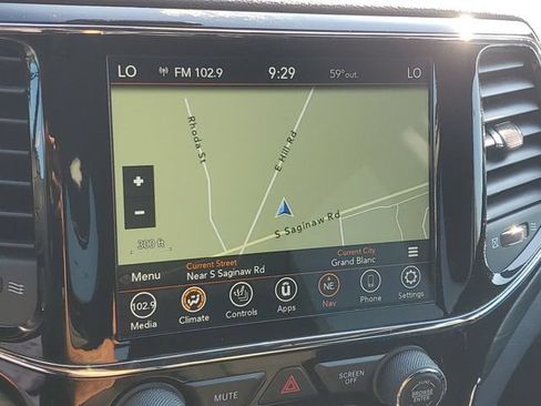 Used 2022 Jeep Grand Cherokee Laredo E w/ Security & Convenience Group AWD/4WD image 27
