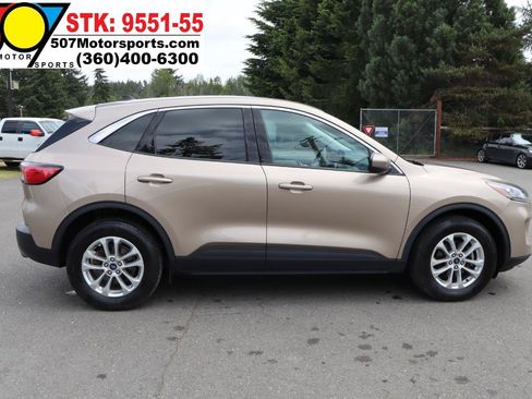 Used 2021 Ford Escape SE w/ Convenience Package AWD/4WD image 10