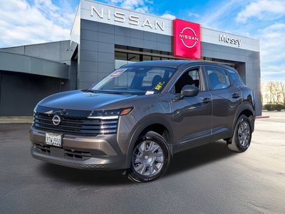 Certified 2025 Nissan Kicks S