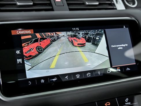 Used 2020 Land Rover Range Rover Sport HSE Dynamic image 37