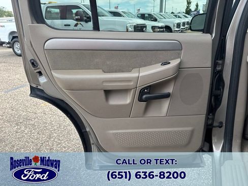 Used 2003 Ford Explorer XLT AWD/4WD image 29