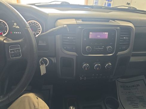 Used 2016 RAM 3500 Tradesman w/ Chrome Appearance Group AWD/4WD image 19