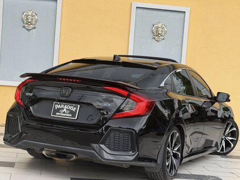 Used 2017 Honda Civic Si image 4