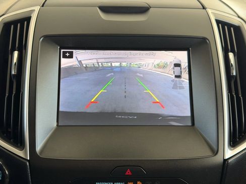 Used 2019 Ford Edge SEL w/ Equipment Group 201A FWD image 37