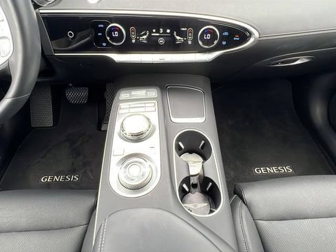 Used 2025 Genesis GV70 2.5T AWD/4WD image 15