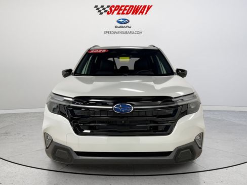 New 2025 Subaru Forester Touring image 2