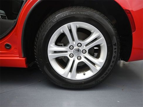 Used 2023 Dodge Charger SXT image 13