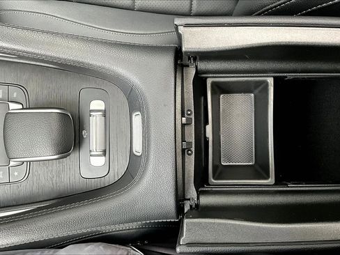 Used 2024 Mercedes-Benz GLS 450 4MATIC image 33
