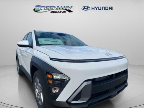 New 2026 Hyundai Kona SE FWD image 2