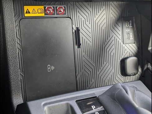 Used 2025 Toyota 4Runner TRD Off-Road Premium image 15