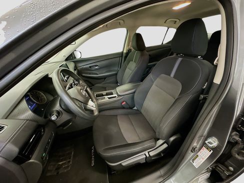 Used 2024 Nissan Sentra SV image 13