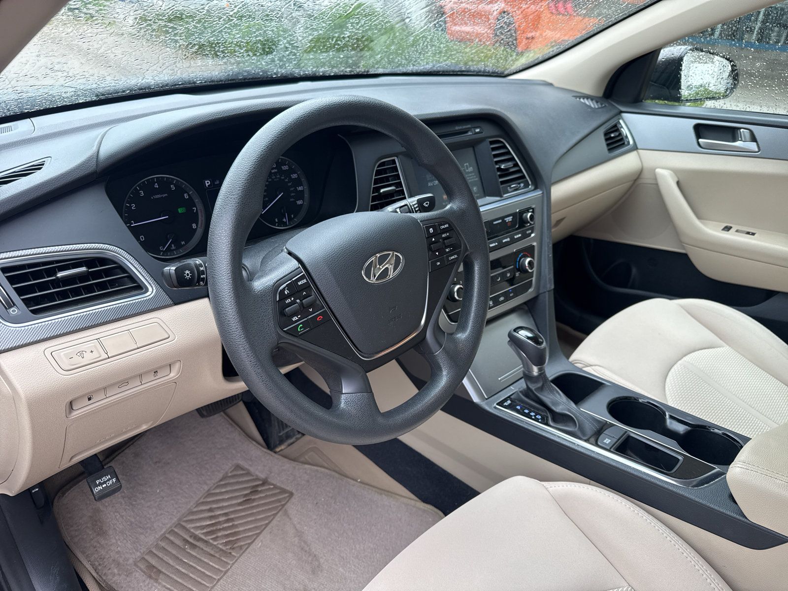 Used 2016 Hyundai Sonata SE FWD image 10