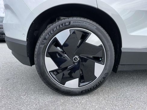 New 2026 Volvo EX30 Ultra w/ Protection Package Premier image 29