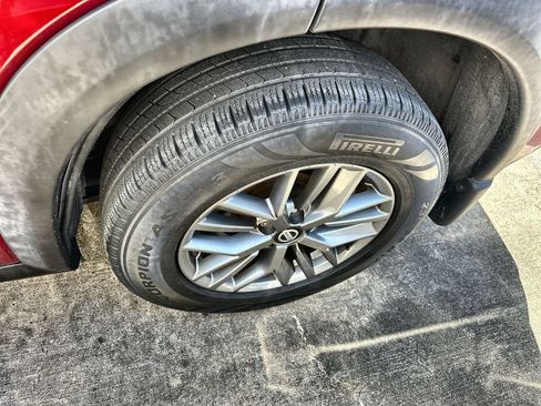 Used 2021 Nissan Rogue S FWD image 3