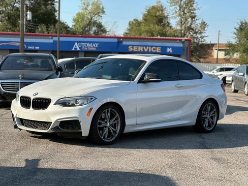 Used 2017 BMW M240i Coupe RWD image 1