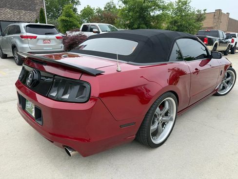 Used 2014 Ford Mustang GT Premium w/ Brembo Brake Package RWD image 4