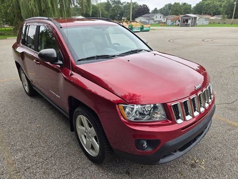 Used 2011 Jeep Compass Limited AWD/4WD image 14
