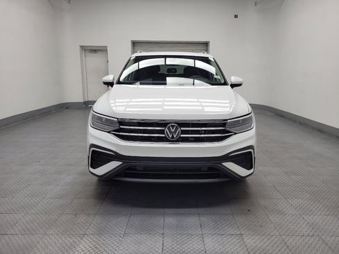 Used 2022 Volkswagen Tiguan SE image 15