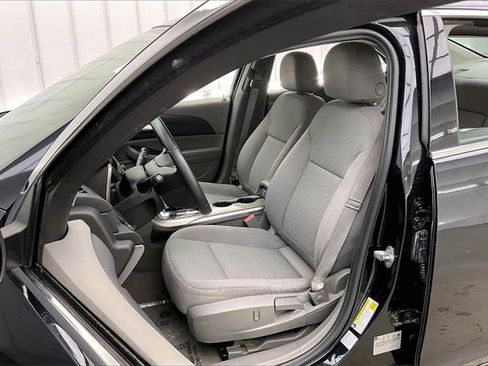 Used 2013 Chevrolet Malibu LS image 8