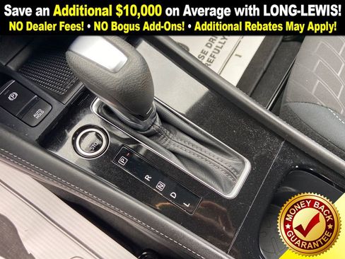 Used 2024 Nissan Kicks SV image 27