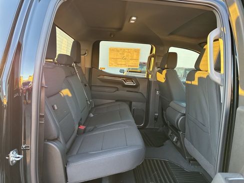New 2026 GMC Sierra 1500 Elevation image 27